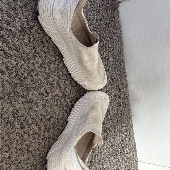 Hoka White Sneakers Slip-On Casual - Picture 6 of 8